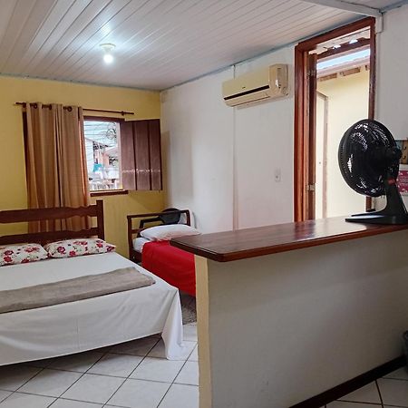 Hospedagem Dona Alaide Araquari Buitenkant foto