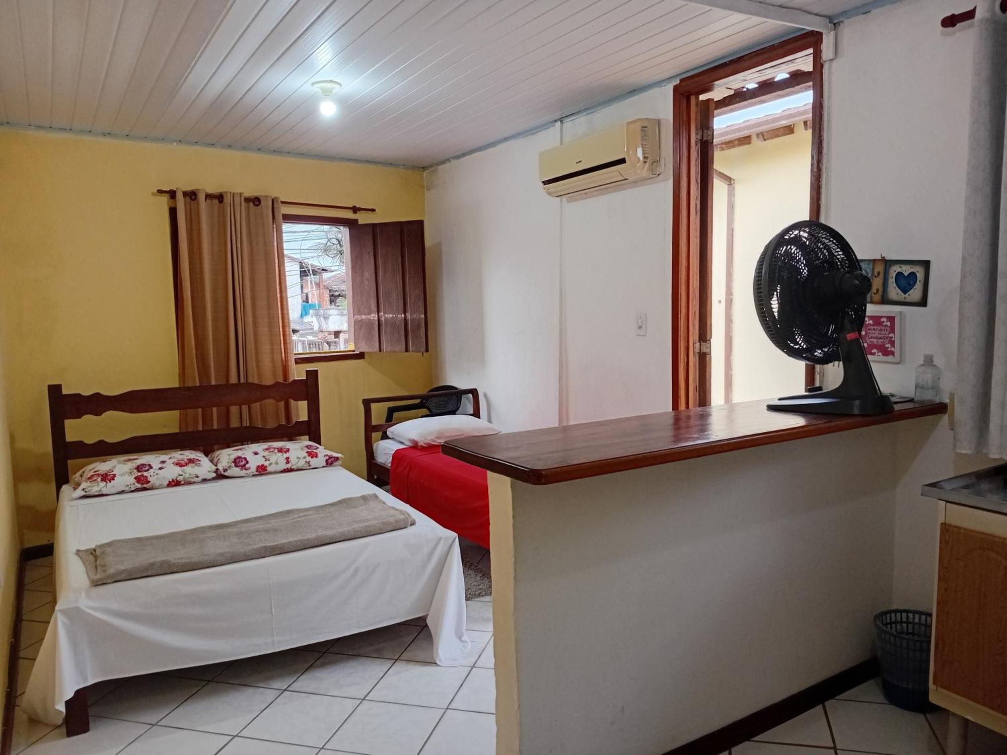 Hospedagem Dona Alaide Araquari Buitenkant foto