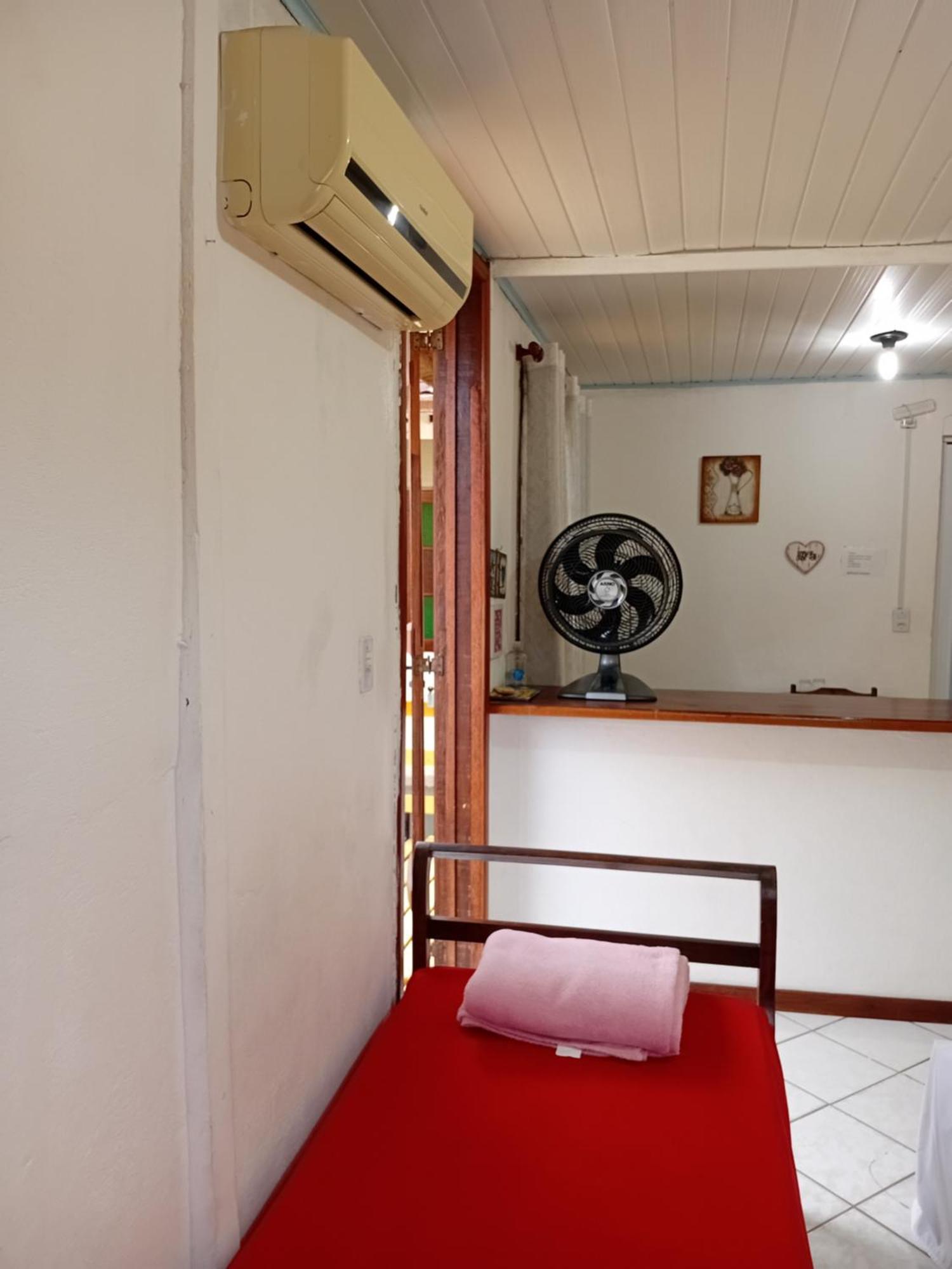Hospedagem Dona Alaide Araquari Buitenkant foto