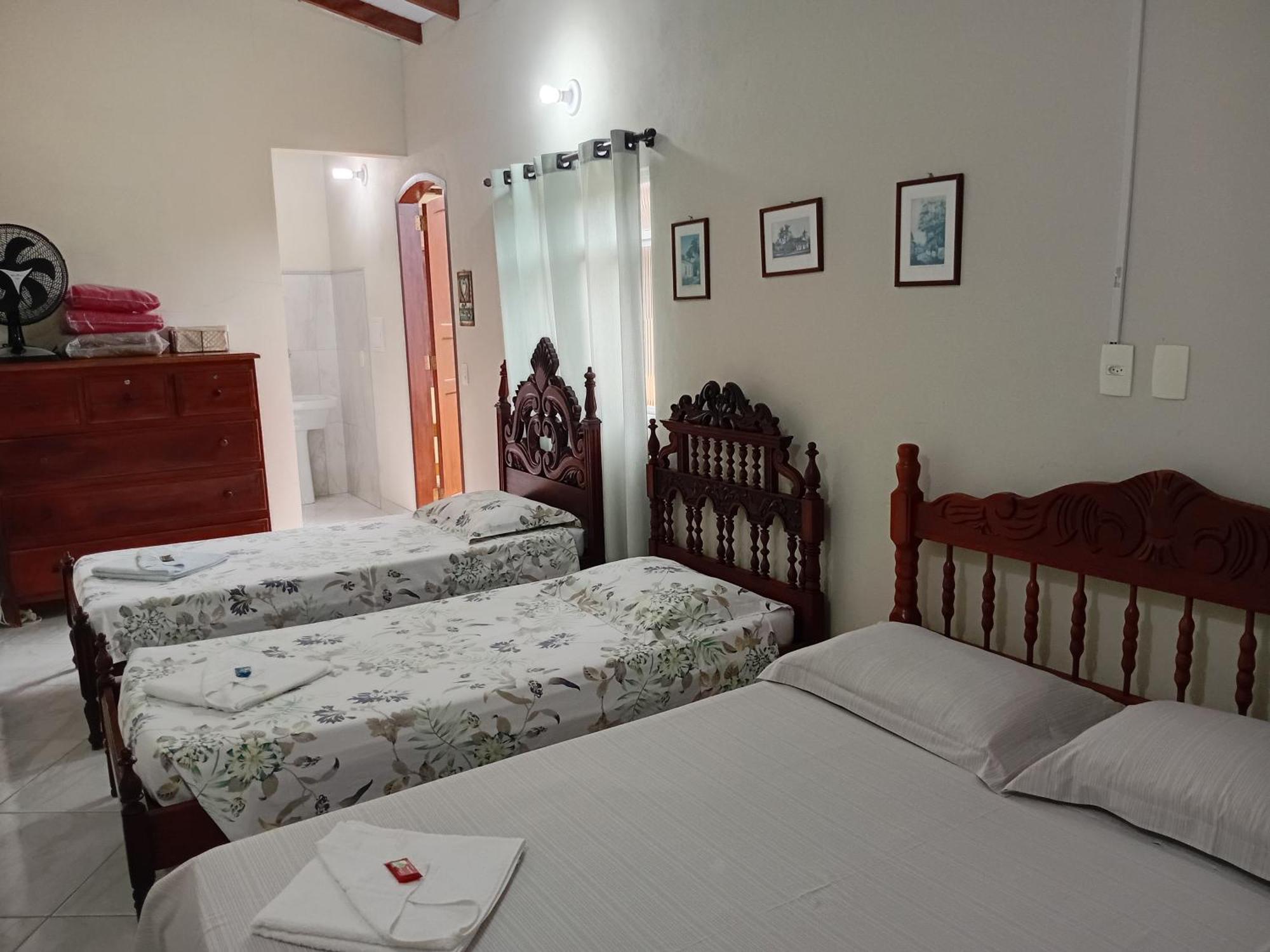 Hospedagem Dona Alaide Araquari Buitenkant foto